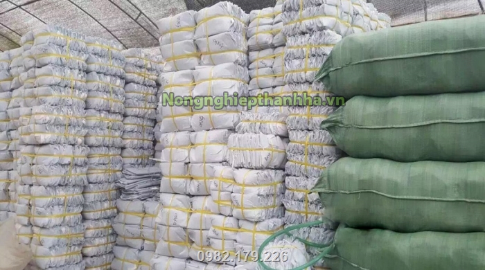 Vải địa trồng cây có thể gập gọn gàng khi không dùng đến